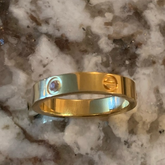 Vintage Gold Plated Ring, Stainless Steel, Approx. Size 7.5 - Picture 3 of 6